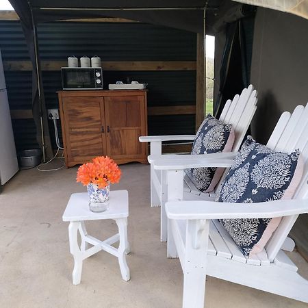 Schoemanshoek Glamping&Self Catering Oudtshoorn Bagian luar foto